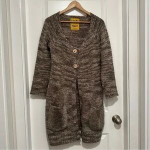 Kooi | Kooi Knitwear Women’s Large Unique Button Cardigan Beige Brown Cream